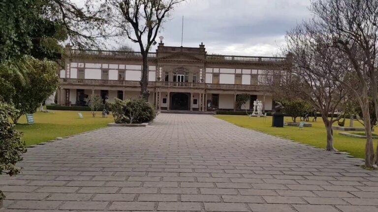 Explorando la Casa de la Cultura en San Luis Potosí Carranza