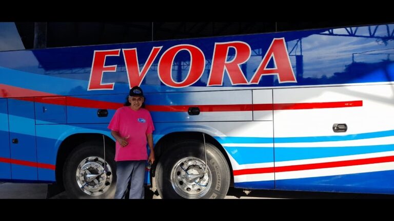 Gu&iacute;a de la Central Camionera de &Eacute;vora en Tijuana