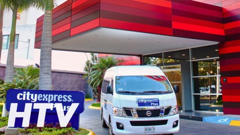 Descubre City Express Plaza del Sol en Guadalajara: Comodidad y Conveniencia