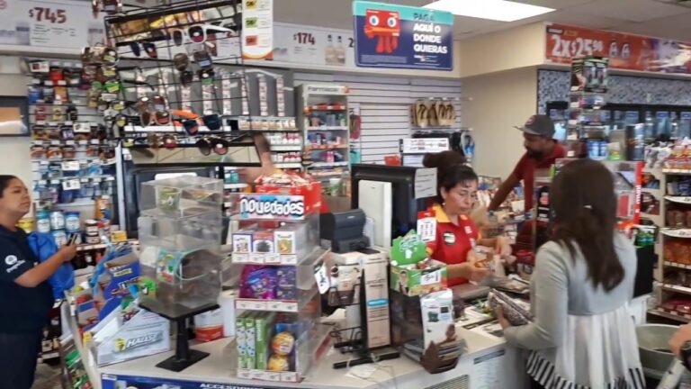 OXXO en R&iacute;o Reforma: Innovaci&oacute;n y Conveniencia al Alcance