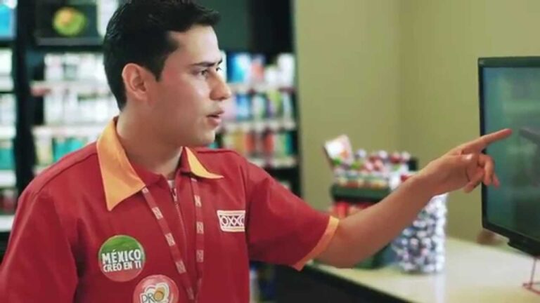 OXXO: Innovación y Crecimiento en el Canal del Norte