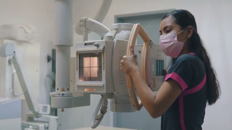 Innovaciones y Servicios del Hospital San Vicente en Ocotl&aacute;n, Jal